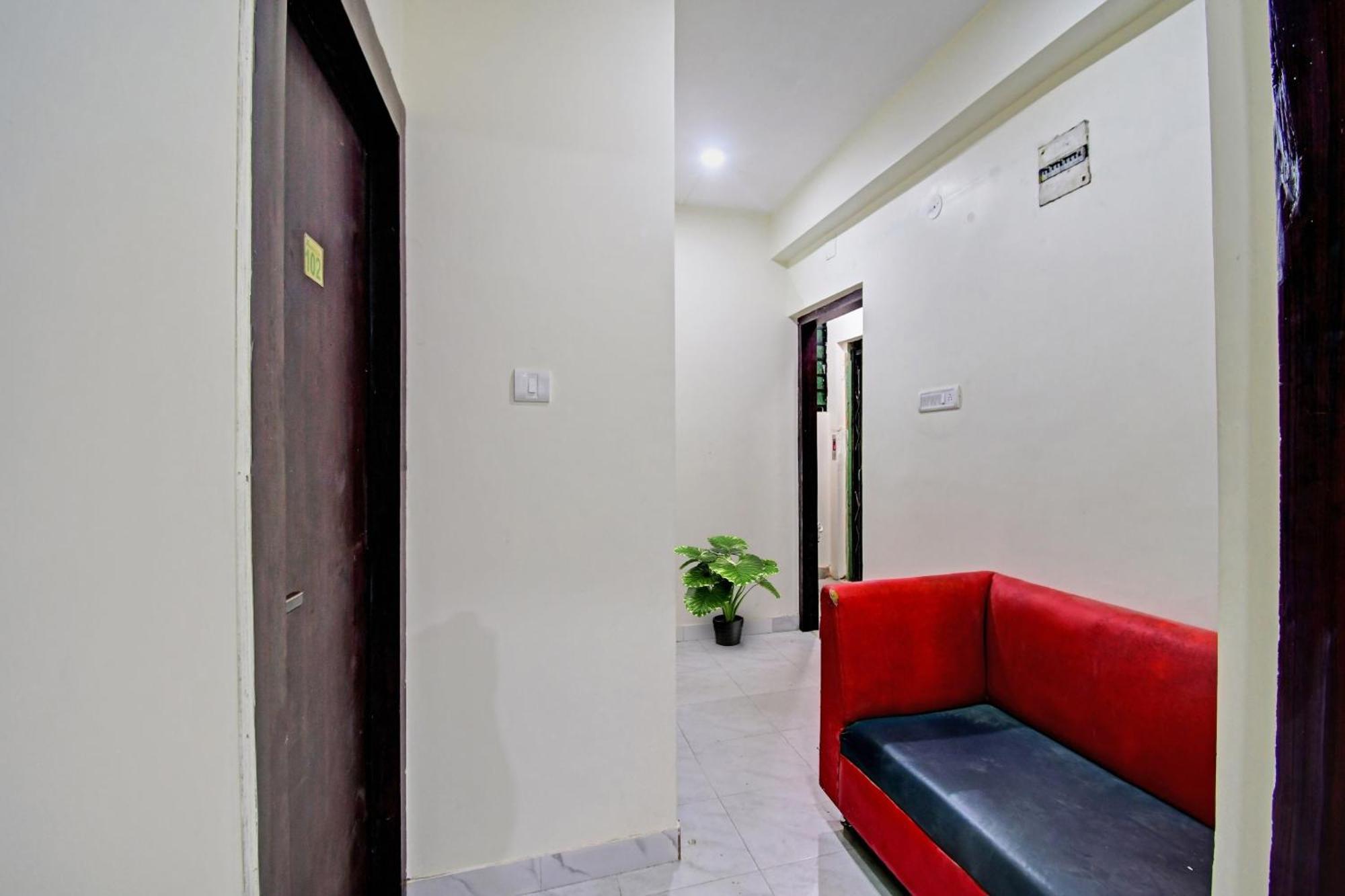 Collection O Green Leaf Near Acropolis Mall Jādabpur Exterior foto